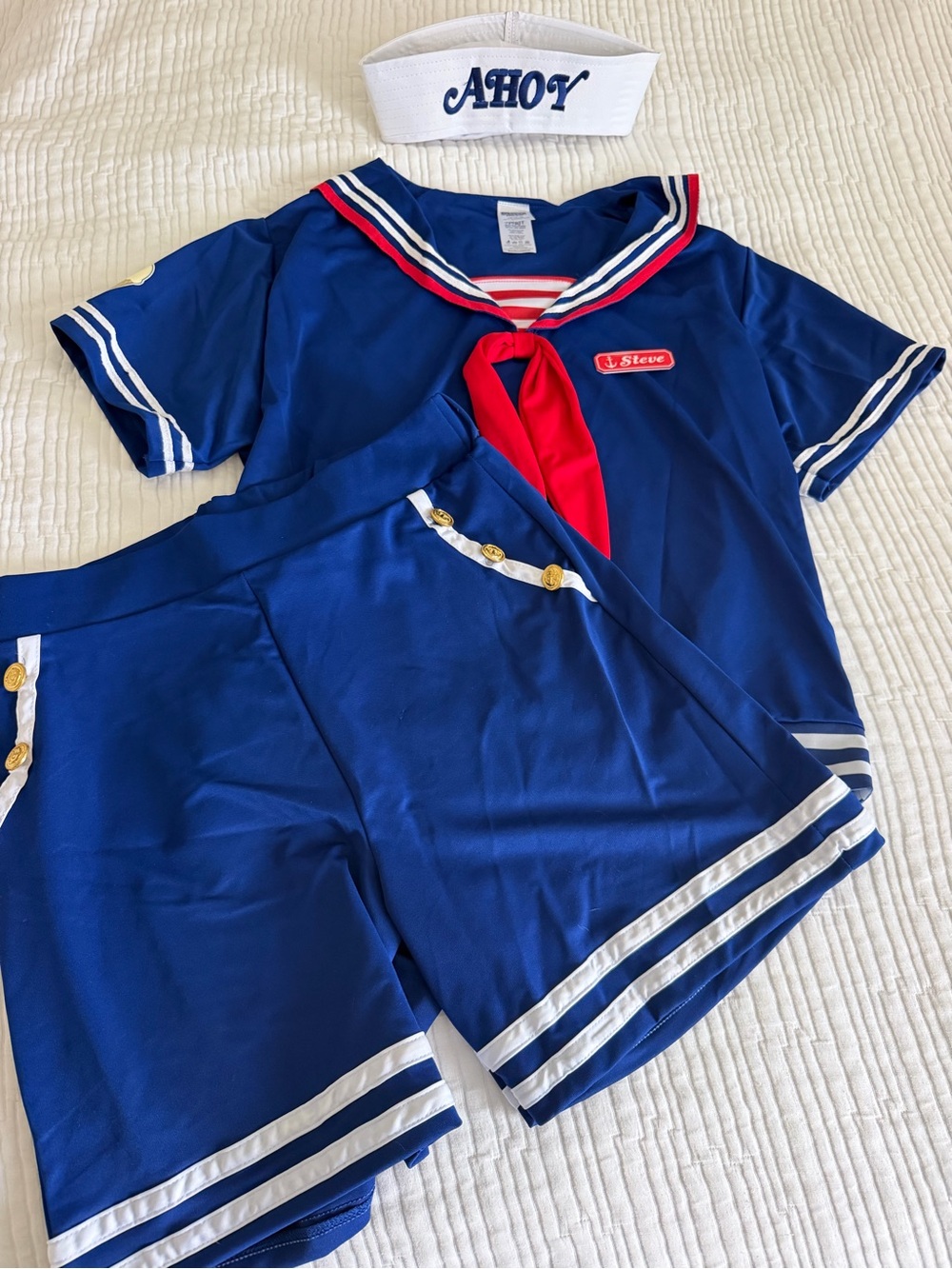 Stranger Things Scoops Ahoy Set - Steve Harrington Size Large